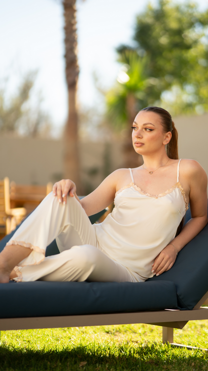 Ensemble 5 pièces en satin de soie et dentelle